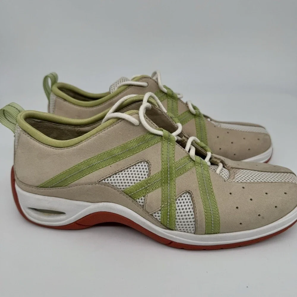 Cole‎ Haan NikeAir Sneakers Womens 5.5B Suede Tan Green D16126 Sporty Preppy